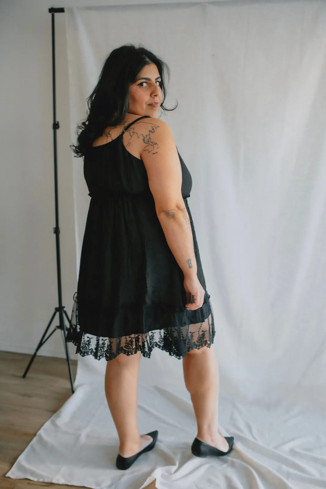 The Kathleen Lace Hem Dress - PLUS